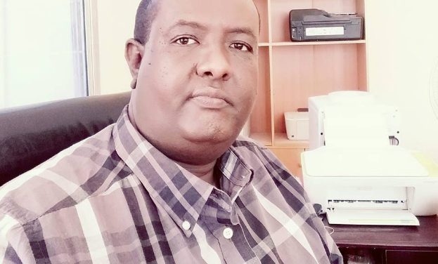 Wounded prominent journalist in Mogadishu stable